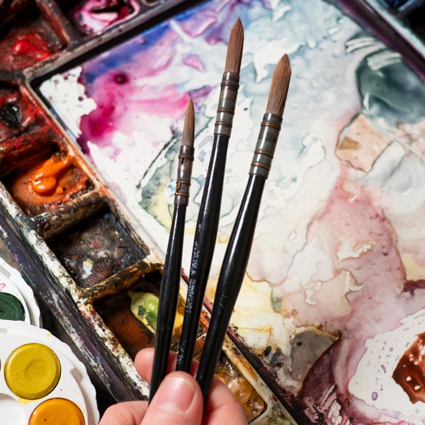 natalie-martin-favourite-watercolour-supplies-polina-bright-brushes.jpg__PID:cbaf0995-9d89-45b7-8e5d-729e07e4089a