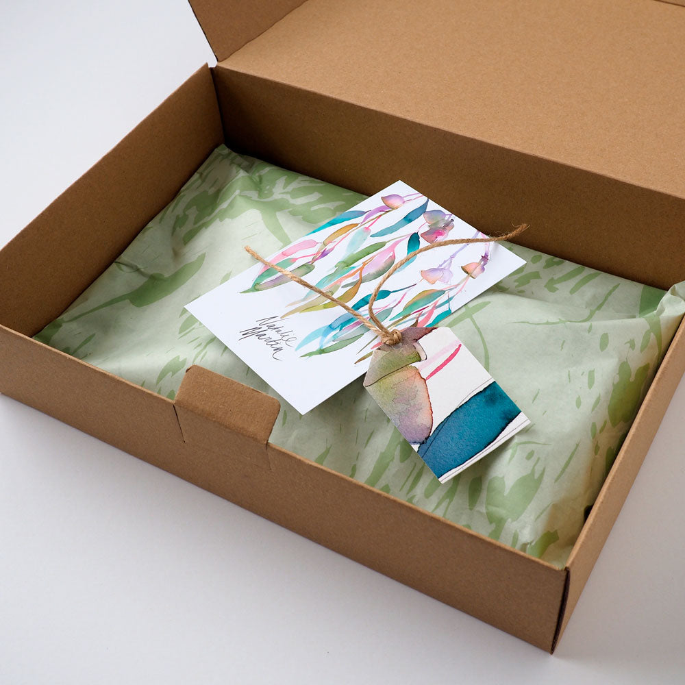 Natalie Martin watercolour painting kit includes; Micador Koh-I-Noor Brilliant Watercolours - 24 Colours, Canson Montval 300gsm Watercolour Paper, 12 Sheet A4 Pad Roymac Achiever, Series Pack of 3 Brushes, 2 floral templates printed on watercolour paper, Grey Lead Pencil, Eraser